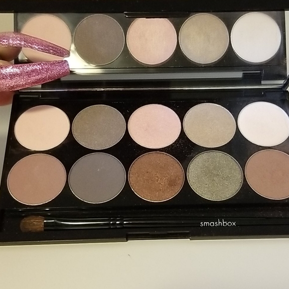 Smashbox Eyeshadow palette - Picture 2 of 2